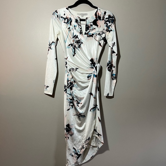 Guess multicolored dress - Picture 1 of 3